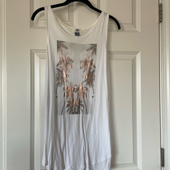 Tank Top Bundle - Picture 3 of 9